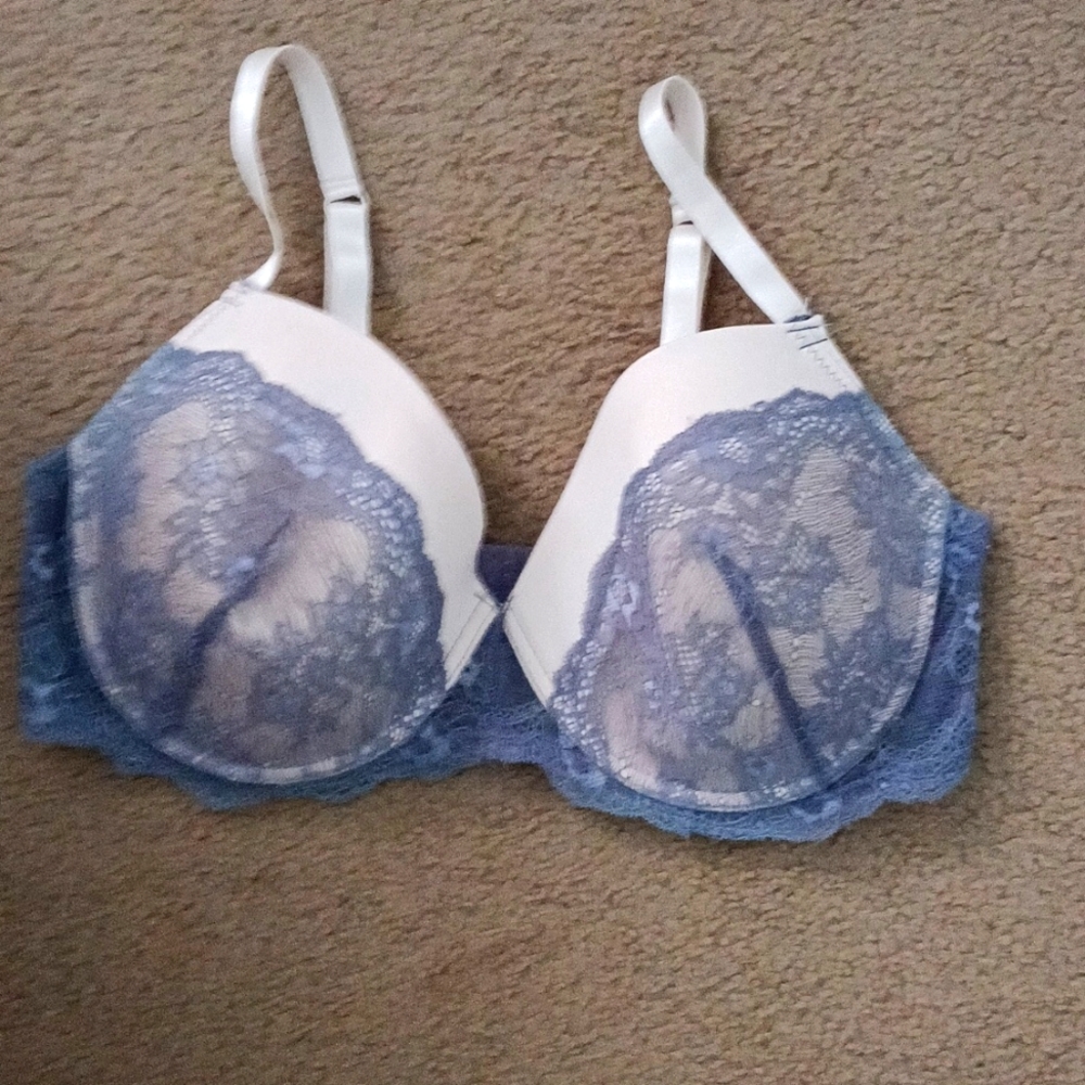 Delta Burke Padded Underwire Push Up Bra 42D